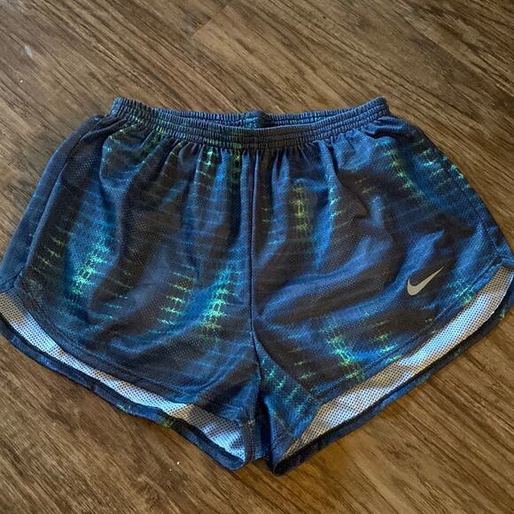 Nike Girls Running Shorts Mesh Blue Green Active elastic Kids Youth Medium - Picture 1 of 5